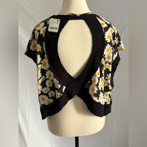 Free People Movement My Time Printed Tee XS NWT - Picture 3 of 8